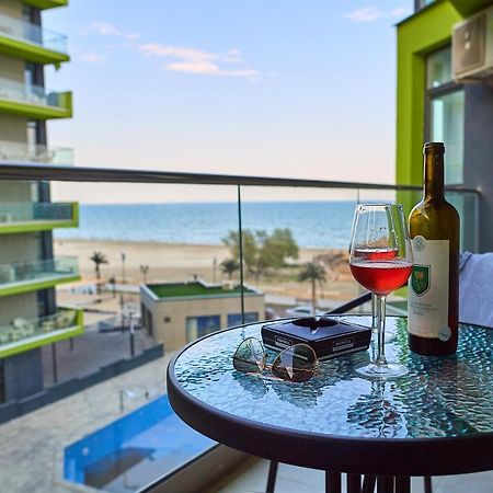 Ambient Holiday Apartment Beach Resort Năvodari المظهر الخارجي الصورة